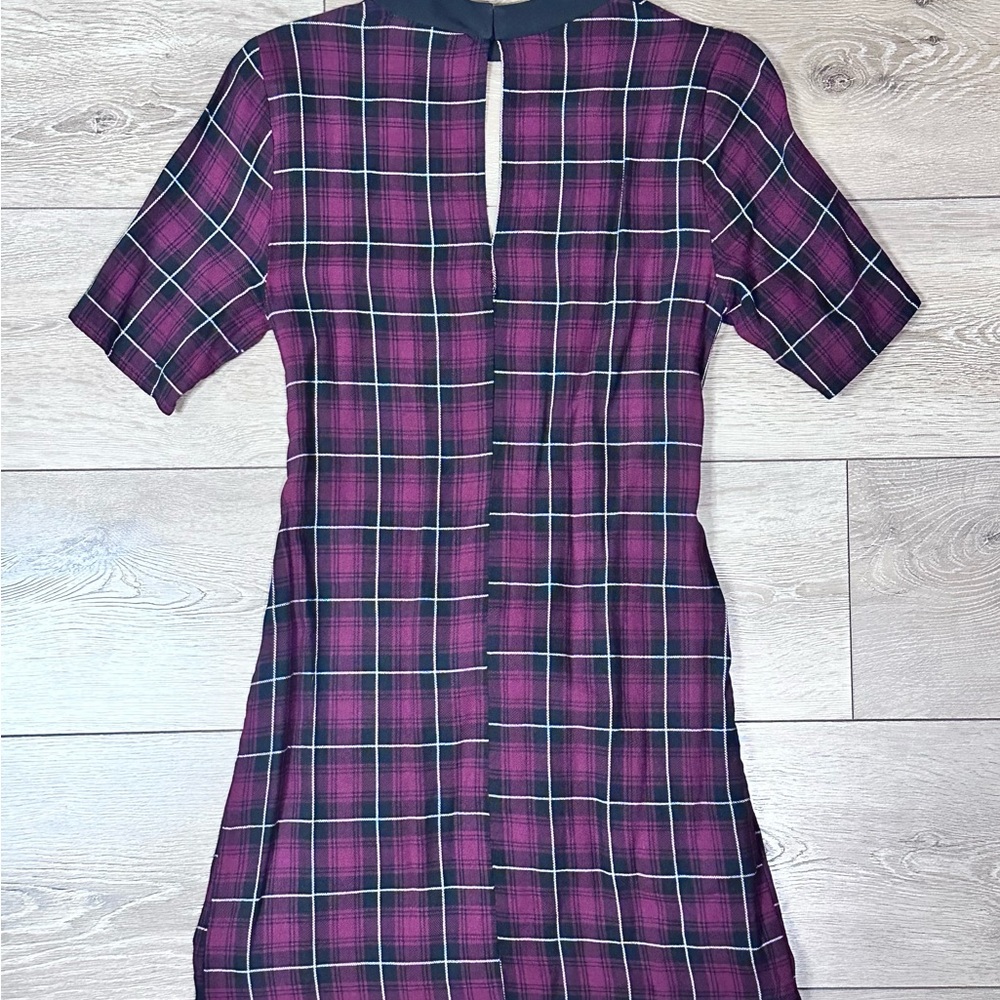BCBGeneration Cut Out V-Neck Dark Plaid Tie Front Mini Dress - Picture 14 of 16